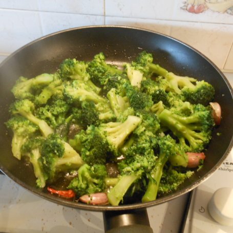 Krok 6 - Cannelloni z brokułami i mięsem foto