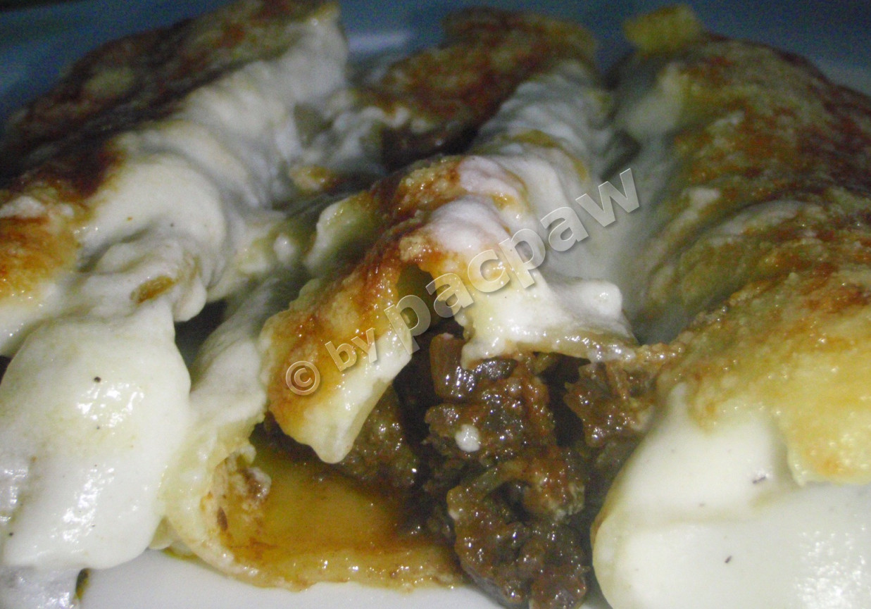 Cannelloni z dziczyzną pod beszamelem foto
