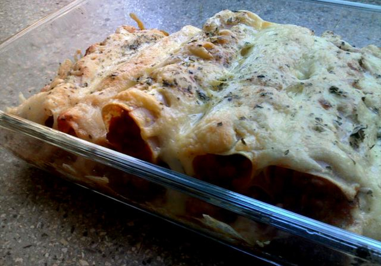 Cannelloni z sosem mięsno-pomidorowym foto