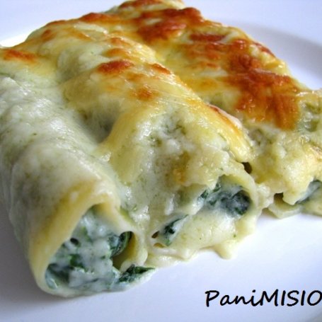 Krok 3 - Cannelloni ze szpinakiem w sosie beszamelowym foto