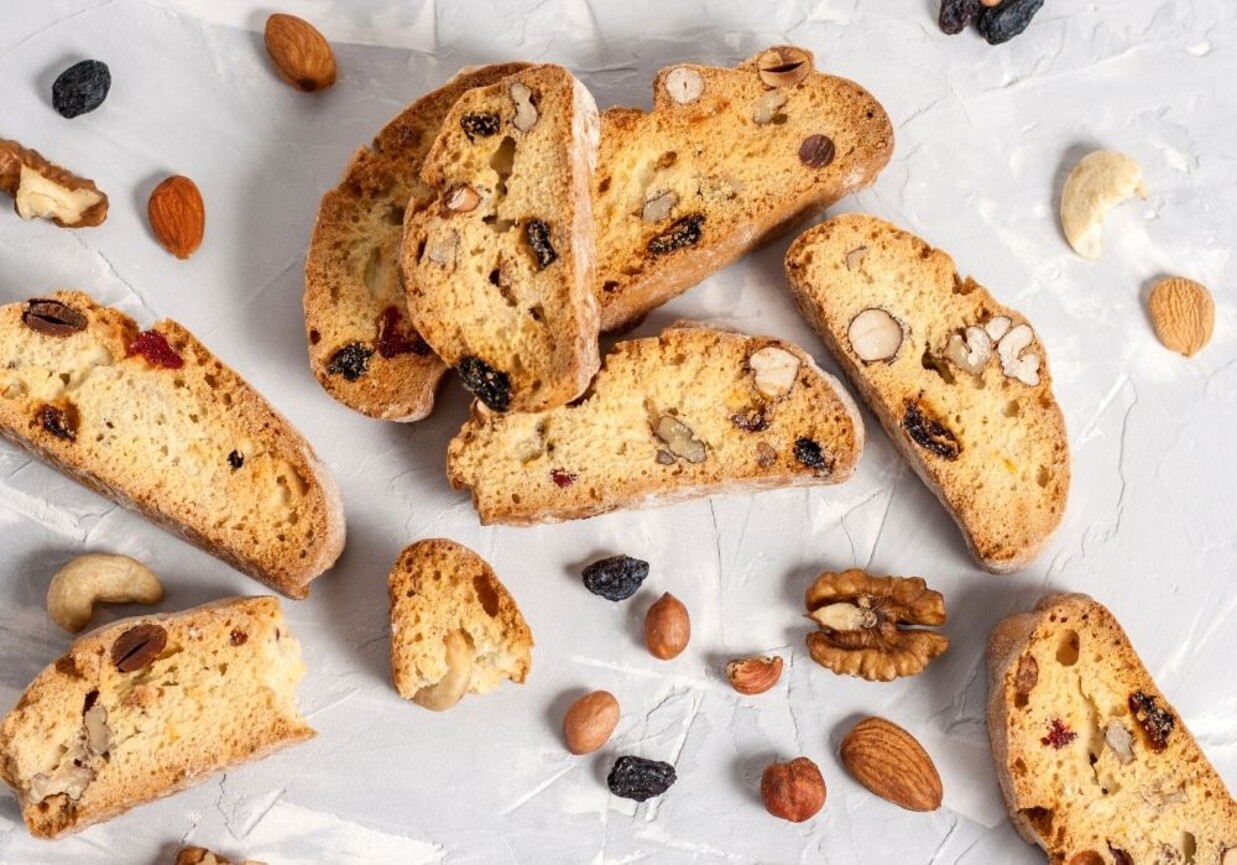 Cantucci - włoskie sucharki bakaliowe foto