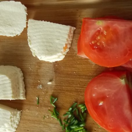 Krok 1 - Caprese z jajecznym chlebem foto