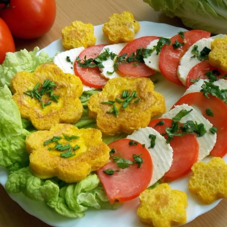 Krok 4 - Caprese z jajecznym chlebem foto