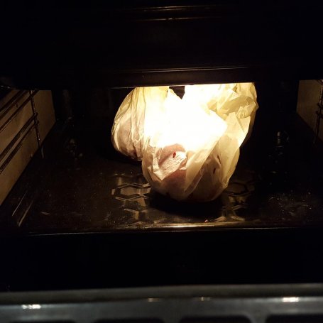 Krok 2 - Carpaccio z buraka z salsą z rukoli i kozim serem foto