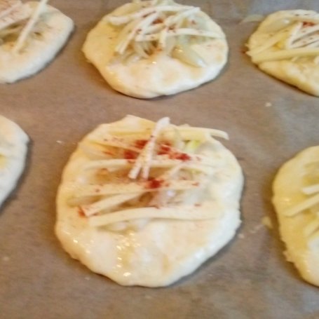 Krok 5 - Cebulaki z serem foto