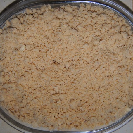 Krok 4 - Chałwowe crumble ze śliwką foto