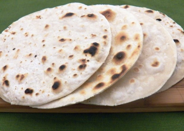 Fotografia przedstawiająca Chapati- indyjski chlebek