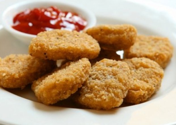 Fotografia przedstawiająca chicken nuggets