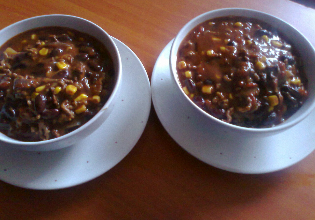 Chilli Con Carne z mielonej wołowiny foto