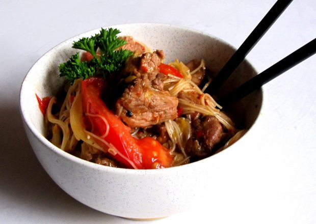 Fotografia przedstawiająca Chińskie danie na zawołanie