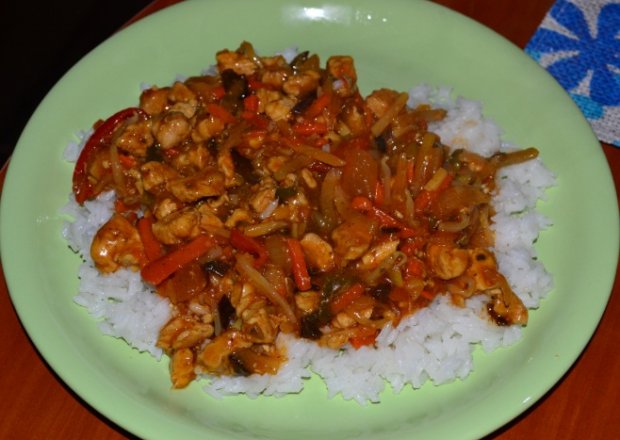 Fotografia przedstawiająca Chińskie danie z Wooka