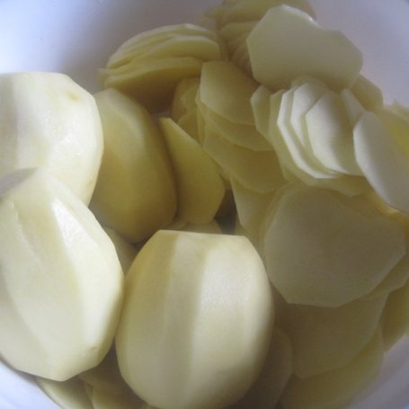 Krok 1 - Chipsy kartoflane o smaku prażonej cebulki foto