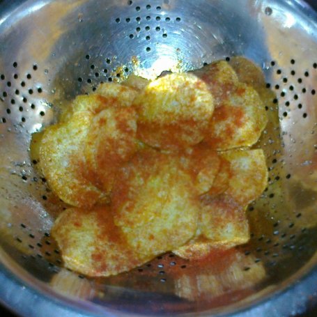 Krok 2 - chipsy paprykowe foto