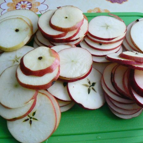 Krok 2 - Chipsy z jabłek czerwonych foto