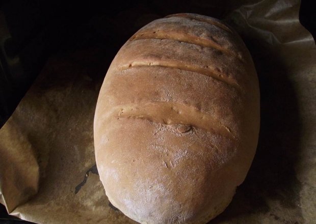 Fotografia przedstawiająca Chleb czysto pszenny