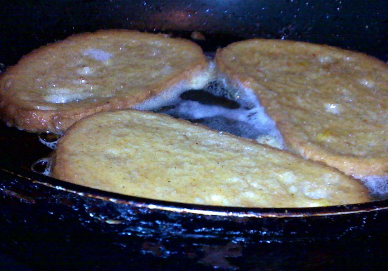 Chleb Maczany w Jajku foto