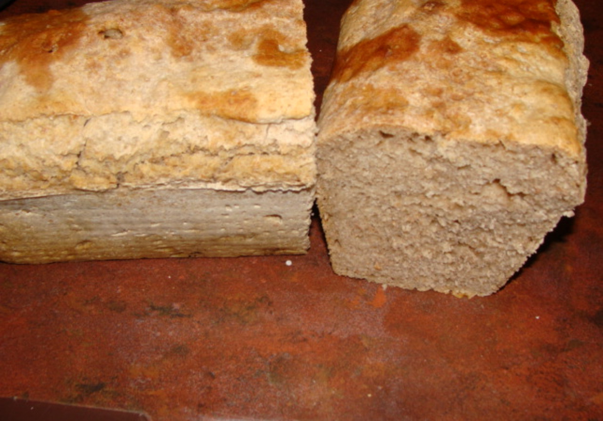 Chleb mieszany na zakwasie foto
