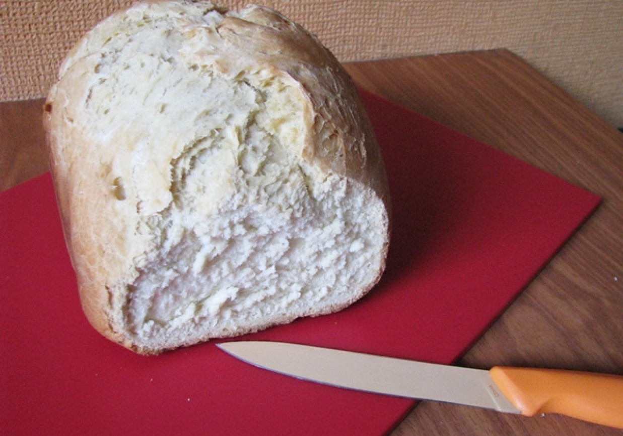 Chleb na maślance z wypiekacza foto