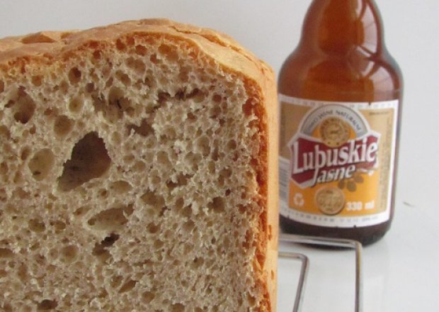 Fotografia przedstawiająca Chleb na piwie.