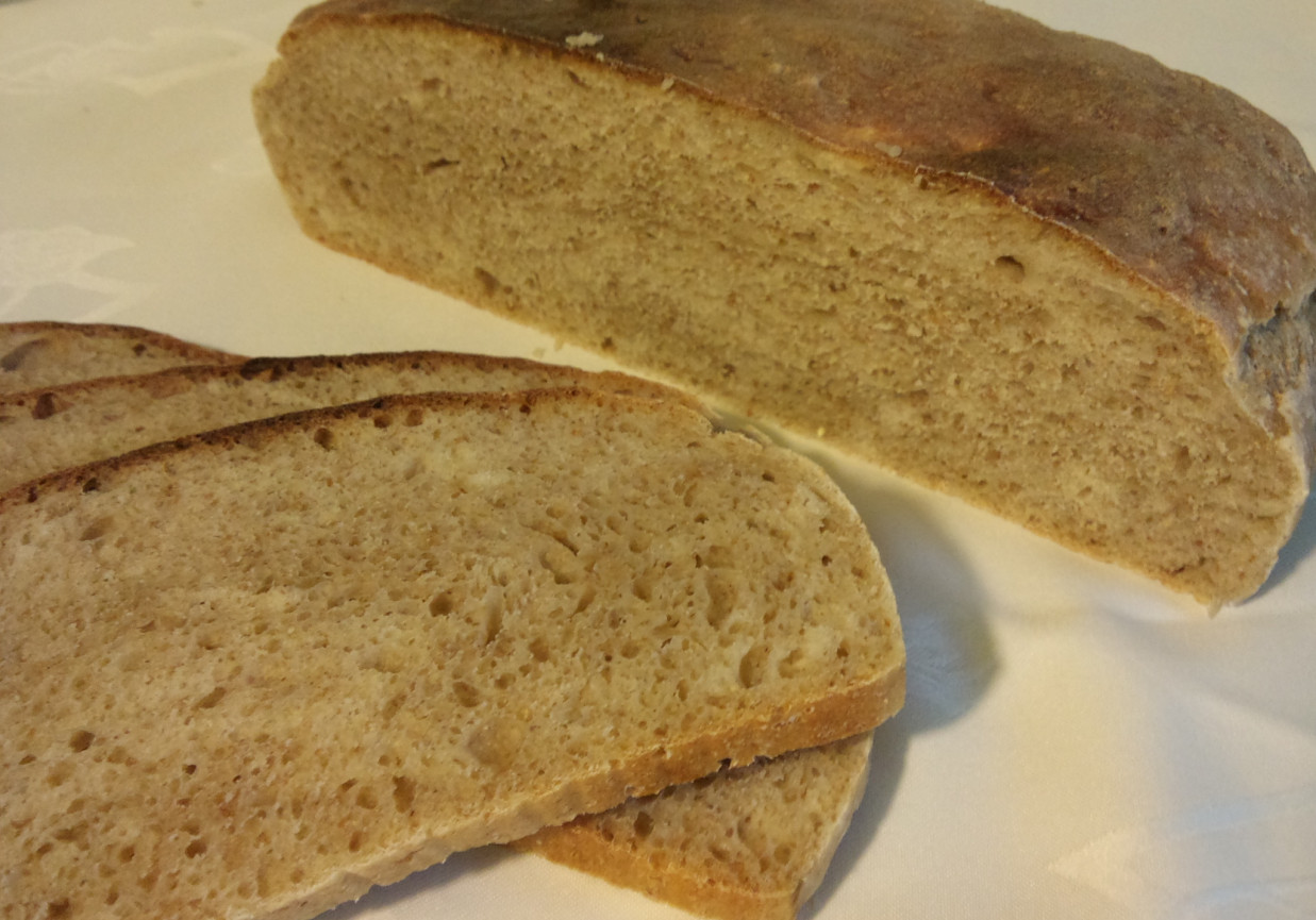 Chleb na zakwasie ''Rolls-royce'' foto