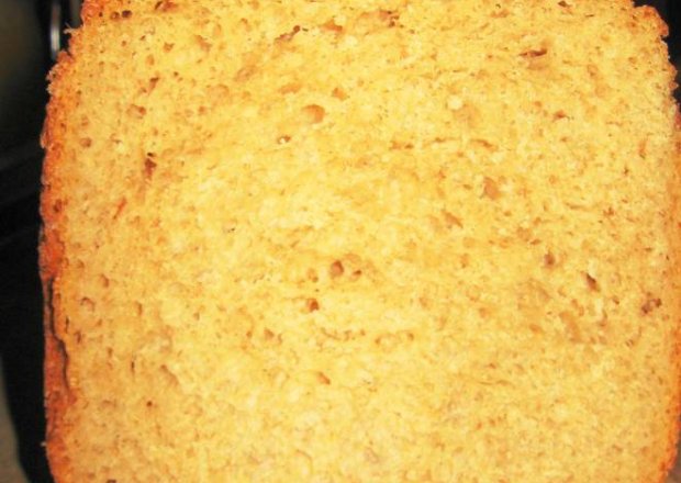 Fotografia przedstawiająca Chleb na zakwasie z mąki pp z orkiszem i jalapeno