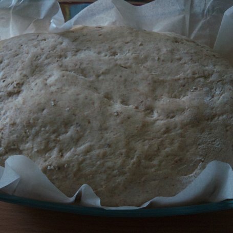 Krok 4 - Chleb na zakwasie z prażonymi płatkami owsianymi foto