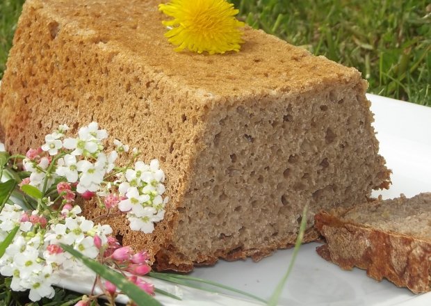 Fotografia przedstawiająca Chleb na żytnim zakwasie