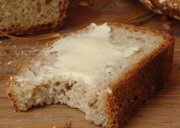 Fotografia przedstawiająca Chleb najłatwiejszy na świecie