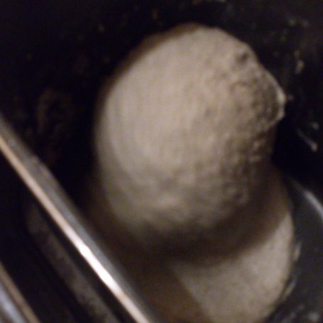 Krok 2 - Chleb pełnoziarnisty z maszynki do wypieku chleba foto