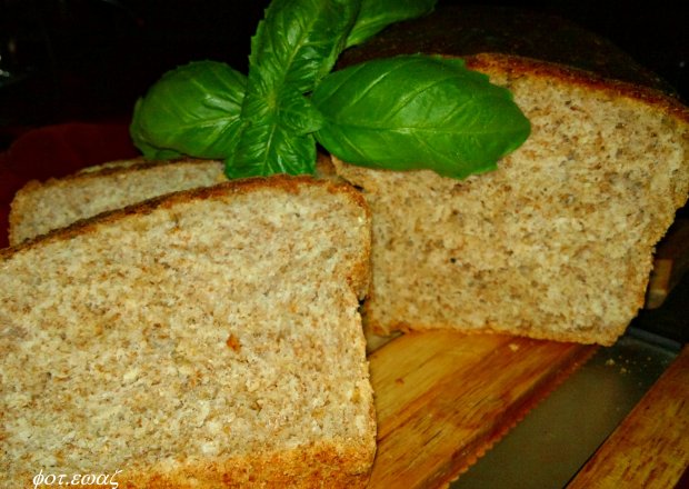 Fotografia przedstawiająca Chleb pszenno grahamowy
