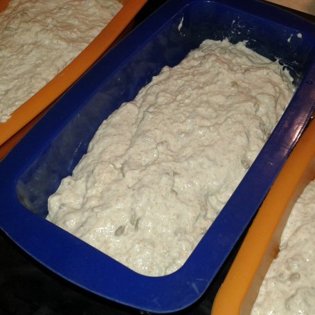 Krok 9 - Chleb pszenno - orkiszowy z otrębami na oleju sezamowym. foto
