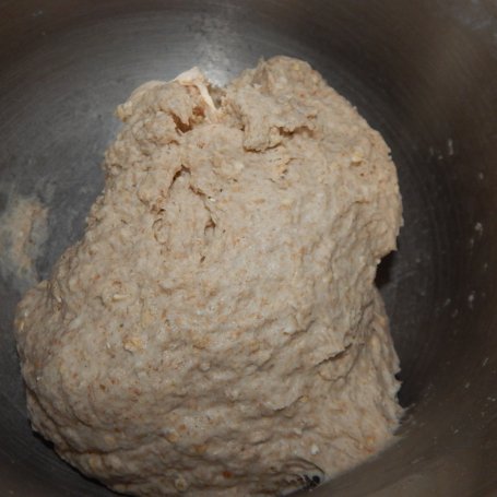 Krok 5 - Chleb pszenno-owsiany z kefirem - na drożdżach foto