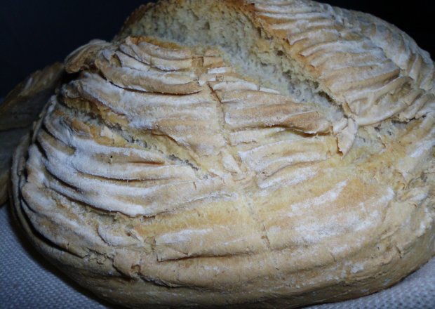 Fotografia przedstawiająca Chleb pszenno-razowy