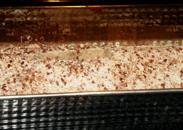 Fotografia przedstawiająca Chleb pszenno-żytni na kefirze