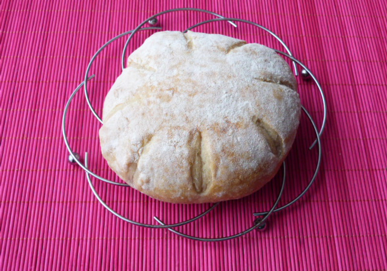 Chleb pszenno-żytni na maślance foto