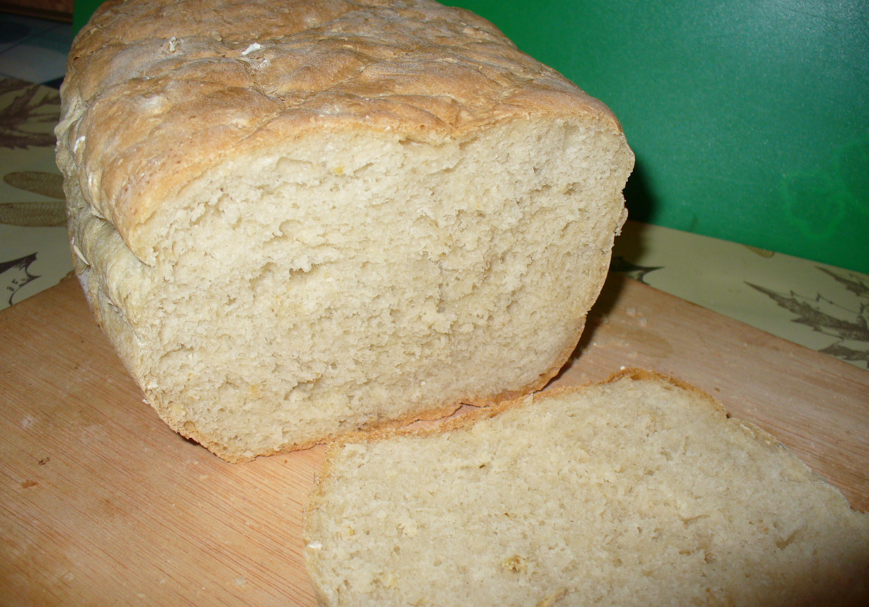 Chleb pszenny drożdżowy foto
