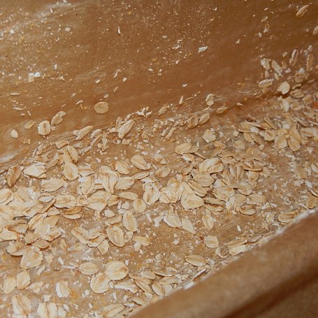 Krok 6 - Chleb pszenny na kwasie z kapusty - z ziarnami i natką pietruszki foto