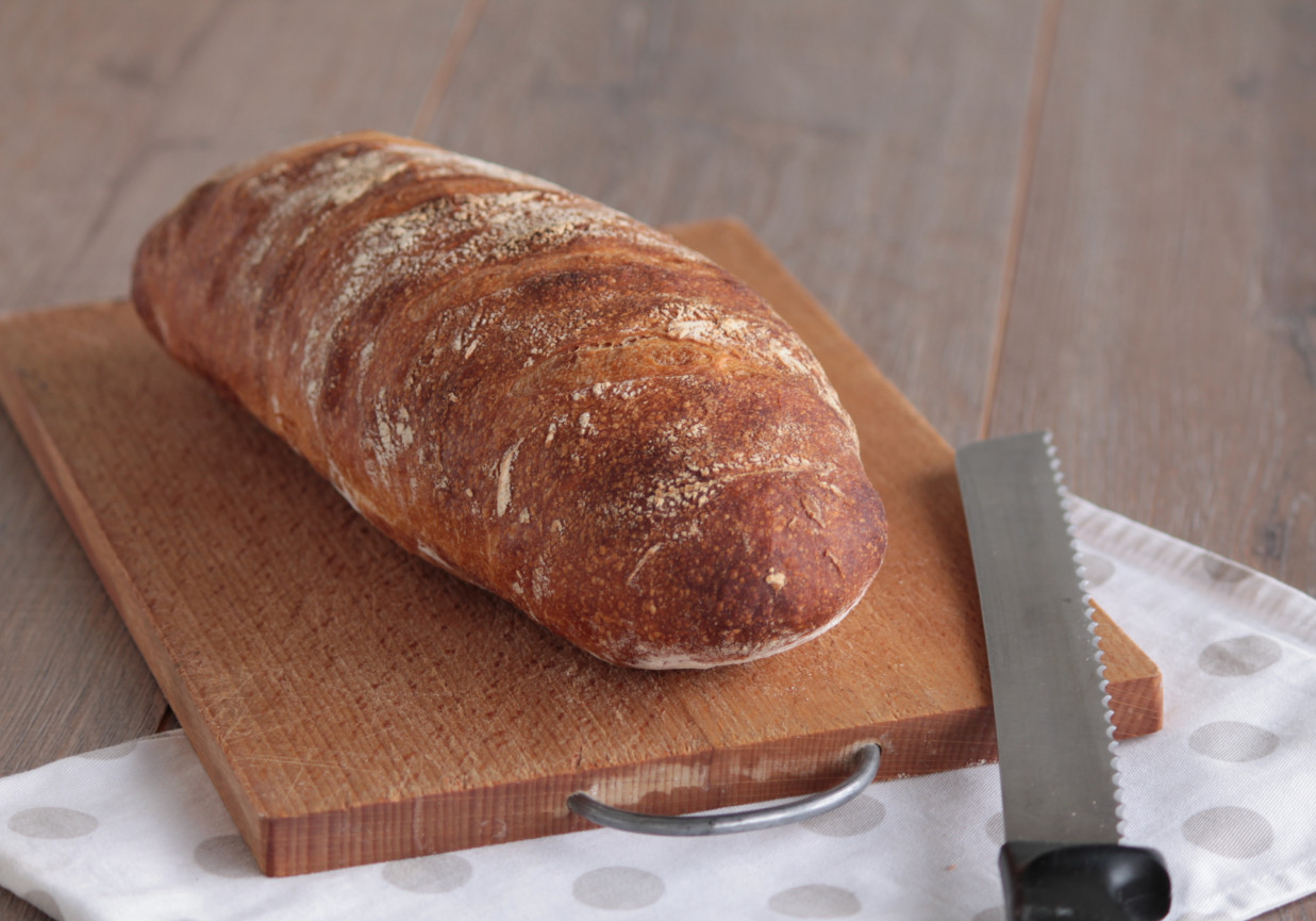 Chleb pszenny na zakwasie ( z mąk manitoba i farina 0) foto