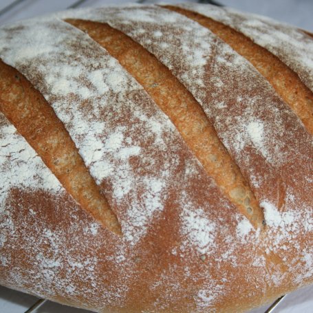 Krok 5 - Chleb pszenny na zakwasie żytnim foto