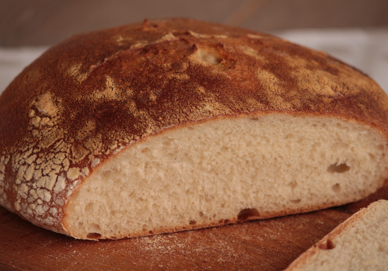 Chleb pszenny na zakwasie foto