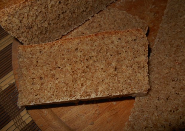 Fotografia przedstawiająca Chleb pszenny półrazowy