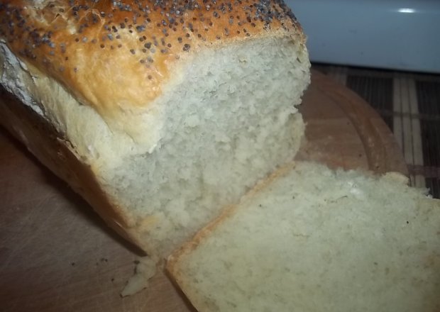 Fotografia przedstawiająca Chleb pszenny z kefirem