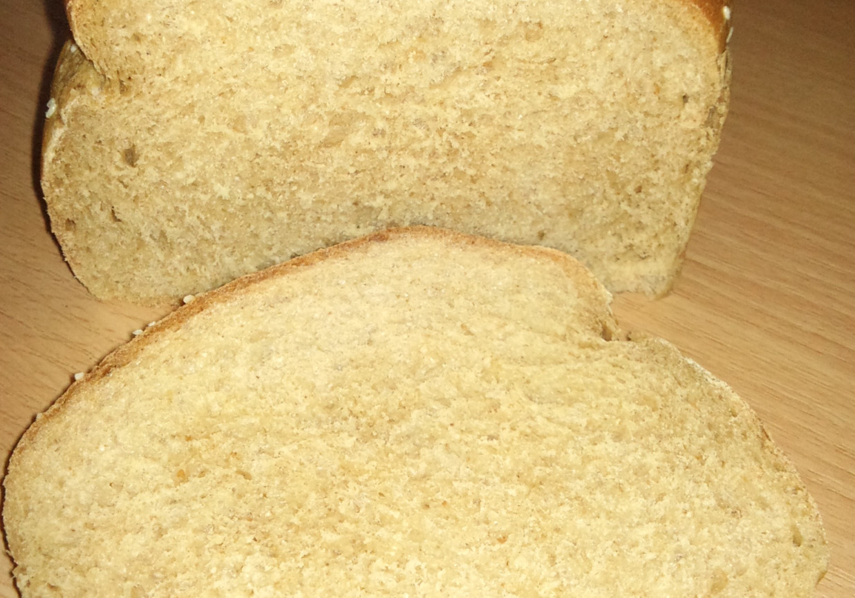 Chleb pszenny z melasą foto