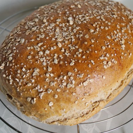 Krok 5 - Chleb pszenny z prażonymi płatkami owsianymi foto