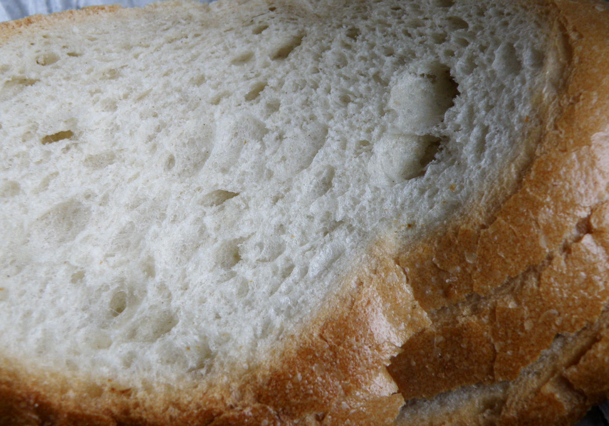 Chleb pszenny z sokiem z kapusty kiszonej foto
