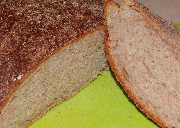 Fotografia przedstawiająca Chleb twarogowy pszenno-żytni