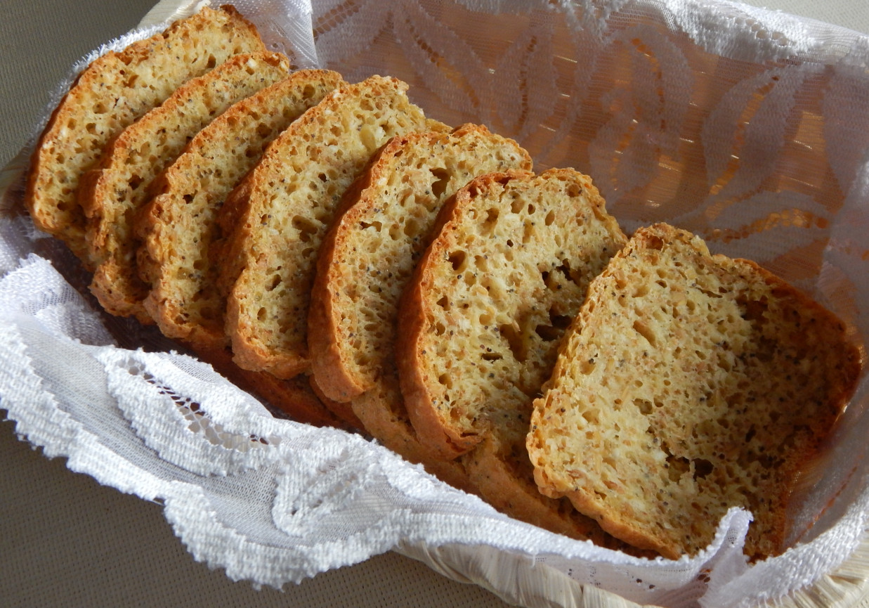 Chleb wieloziarnisty na drożdżach - bez wyrastania foto