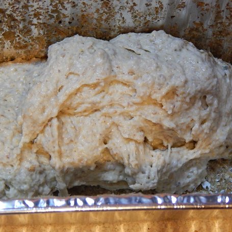 Krok 5 - Chleb wieloziarnisty z kwasem z kapusty i maślanką foto