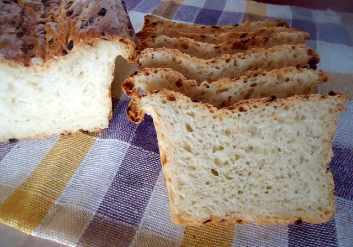 Chleb z cebulką foto