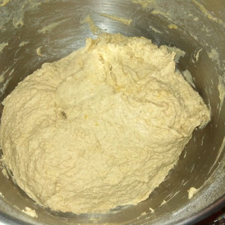 Krok 4 - Chleb z dynią i maślanką foto